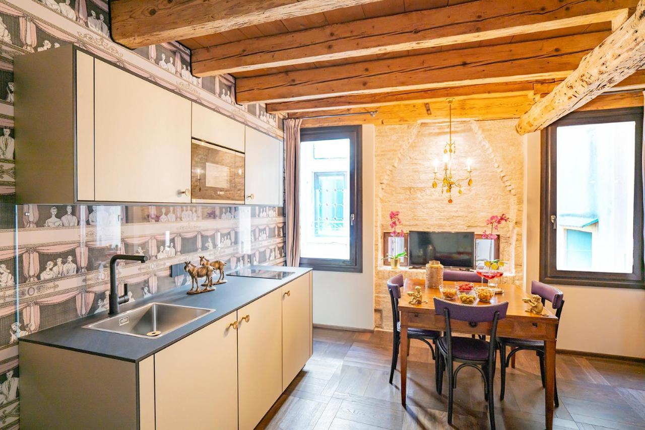 Corte Rubbi 8 Luxury Two-Bedroom Apartment -Dimora Italia - Benátky Exteriér fotografie